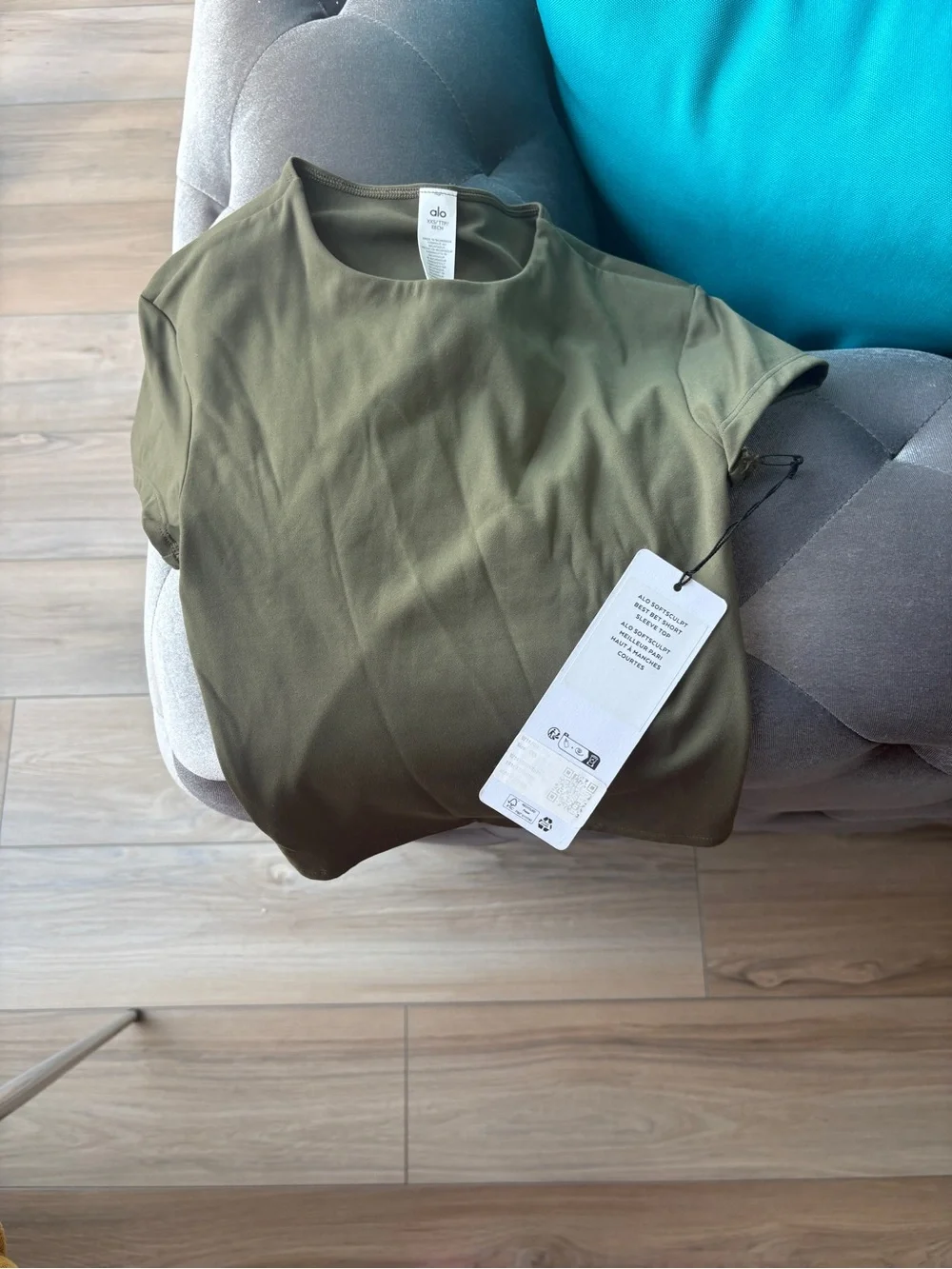 Alo Yoga Softsculpt Best Bet Short Sleeve Top Olive XXS NWT
